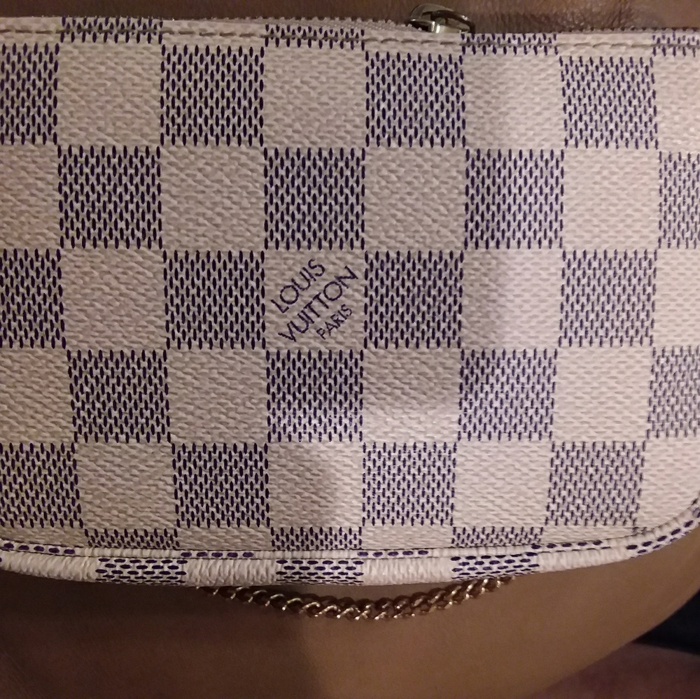 LOUIS VUITTON MINI-POUCHETE, DAMIER AZURE